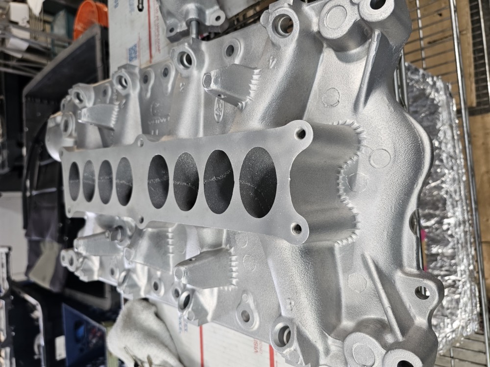 Ford V8 intake, satin with the marks intact
